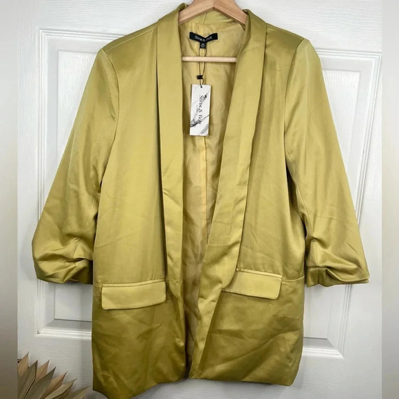 Strut & Bolt Green Boyfriend Blazer Satin Jacket Size M Lightweight Open Front - Picture 2 of 15